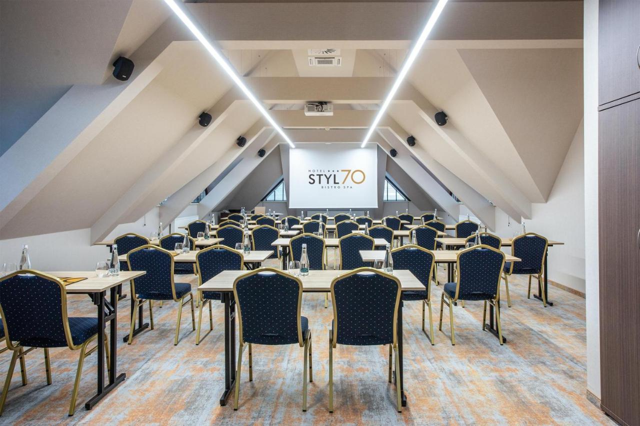 Hotel Styl 70 Pszczyna Dış mekan fotoğraf