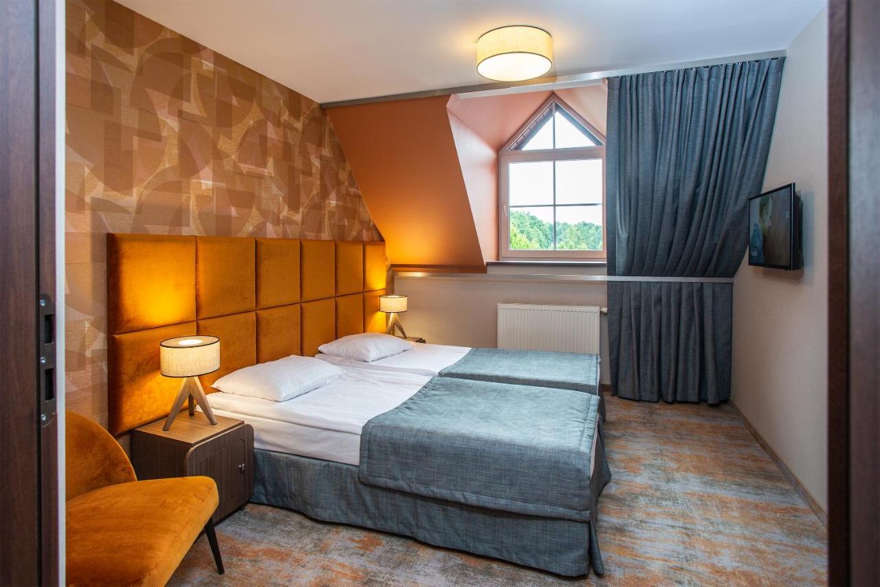 Hotel Styl 70 Pszczyna Dış mekan fotoğraf