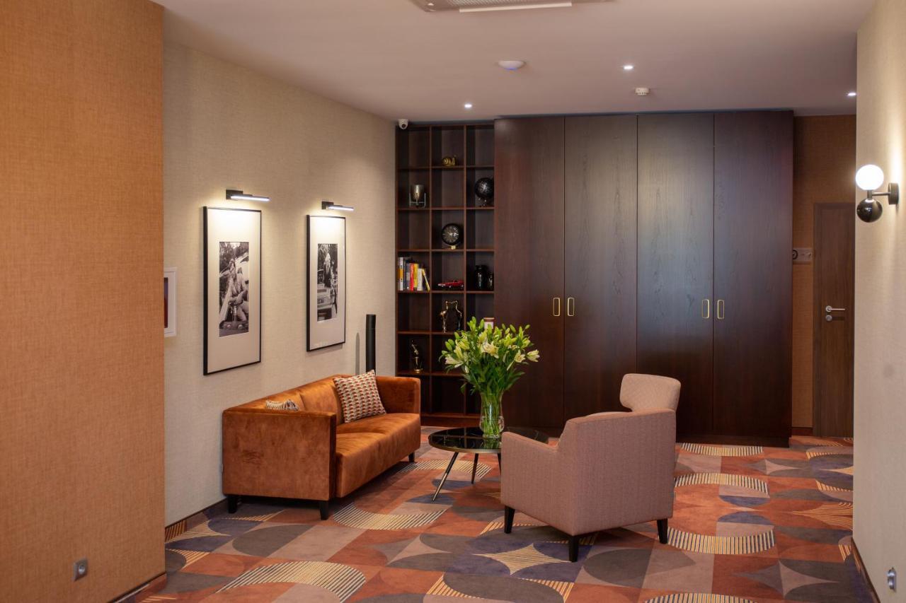 Hotel Styl 70 Pszczyna Dış mekan fotoğraf