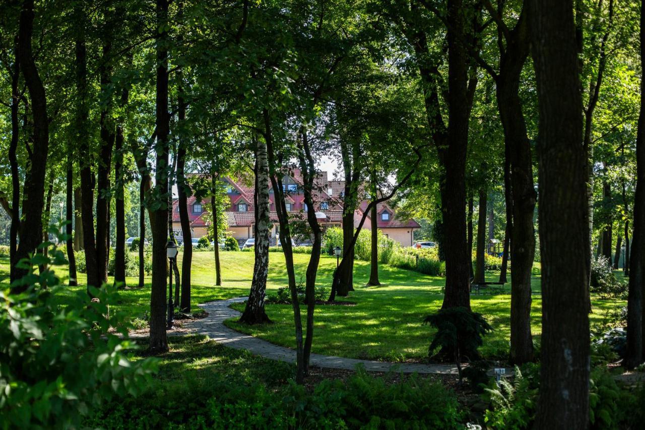 Hotel Styl 70 Pszczyna Dış mekan fotoğraf